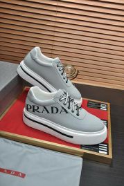 Picture of Prada Shoes Men _SKUfw133394342fw